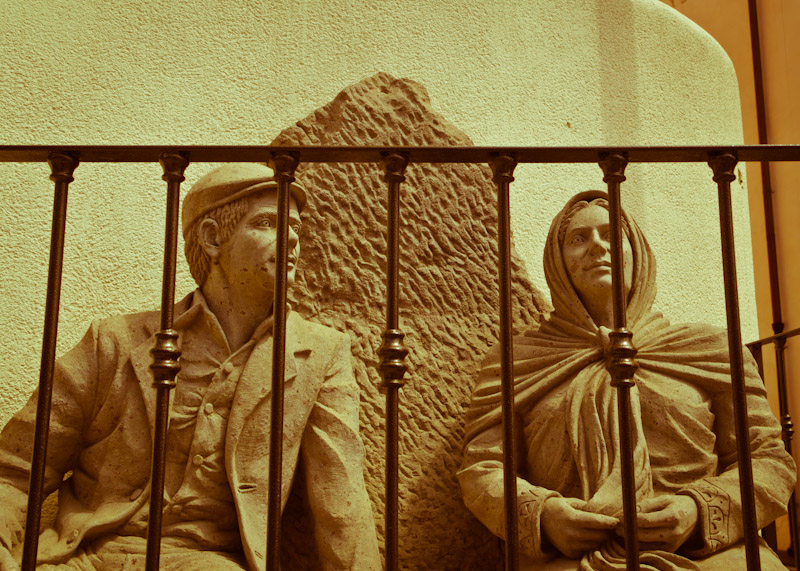 La benedizione dello Spread - Gabriele Loi