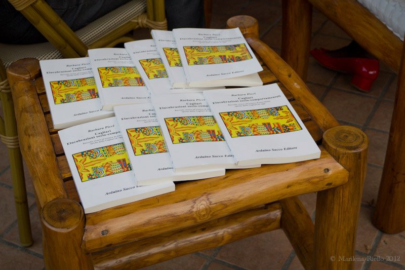 Cagliari - Elucubrazioni socio-comportamentali - Presentazione al Chaplin Cafè