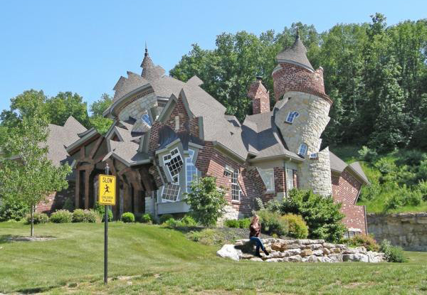 Michael Jantzen - Deconstructing the houses