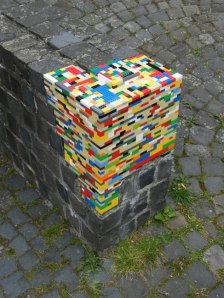 Jan Vormann  - Lego street art