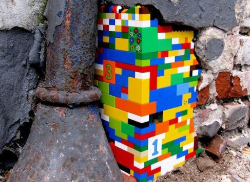 Jan Vormann - Lego street art