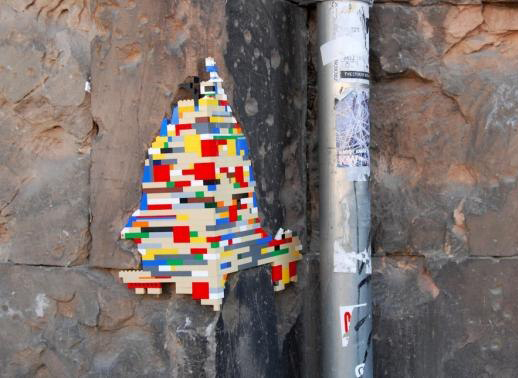 Jan Vormann - Lego street art