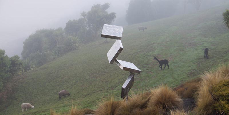 George Rickey – Column of Four Squares