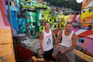 Haas & Hahn - Favela painting