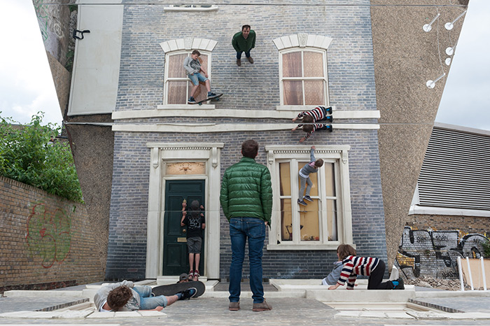 Leandro Erlich