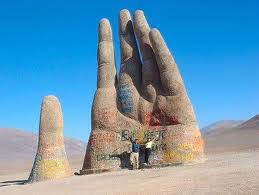 Mario Irarrazabal - El Mano del Desierto