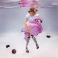 Elena Kalis – Alice in waterland