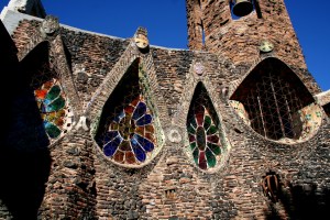 Colonia Güell - Cripta
