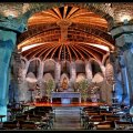Colonia Güell – Cripta