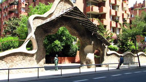 Porta della Finca Miralles