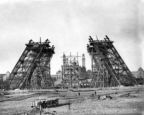 La Torre Eiffel in costruzione, 1887