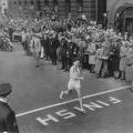Superstite della bomba atomica di Hiroshima, Shigeki Tanaka ha vinto la maratona di Boston nel 1951. La folla era silenziosa