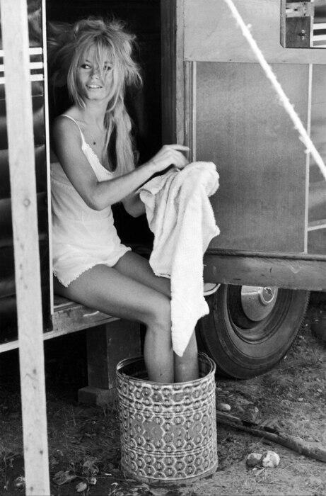 Brigitte Bardot sul set di Viva Maria, 1965