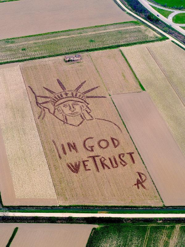 Dario Gambarin - In God we trust