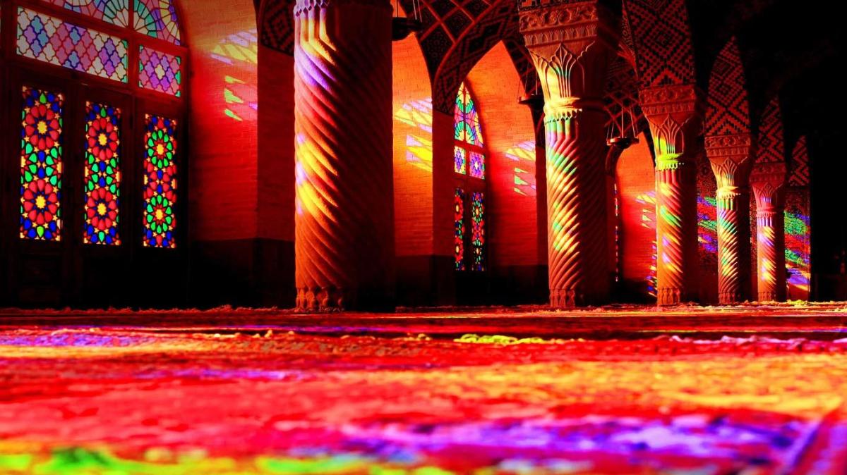 La moschea Nasir al-Mulk in Iran