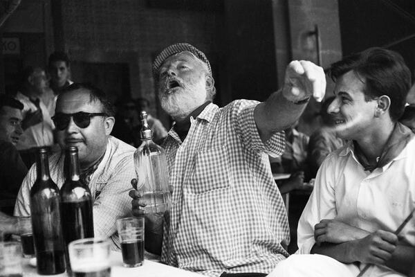 Ernest Hemingway in the bar Floridita in Havana
