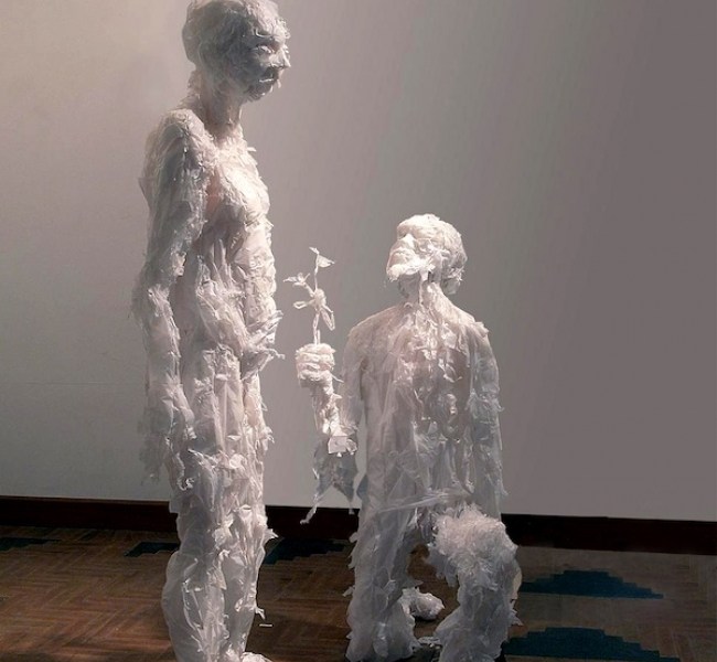 Scultura dell'artista pakistano Khalil Chishtee