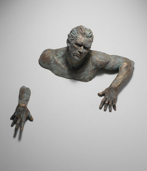 Scultura dell'artista italiano Matteo Pugliese