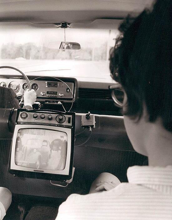 Televisione in macchina, 1965