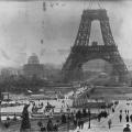 Una foto rara della Torre Eiffel in costruzione nel luglio del 1888