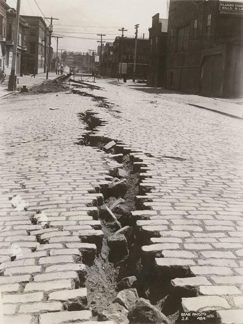 Folsom Street, San Francisco dopo il grande terremoto del 18 aprile 1906