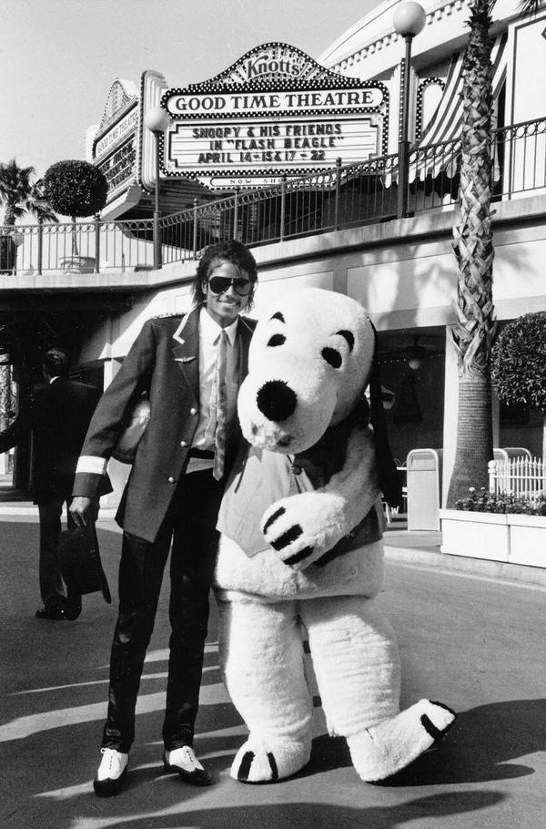 Michael Jackson e Snoopy, 1984