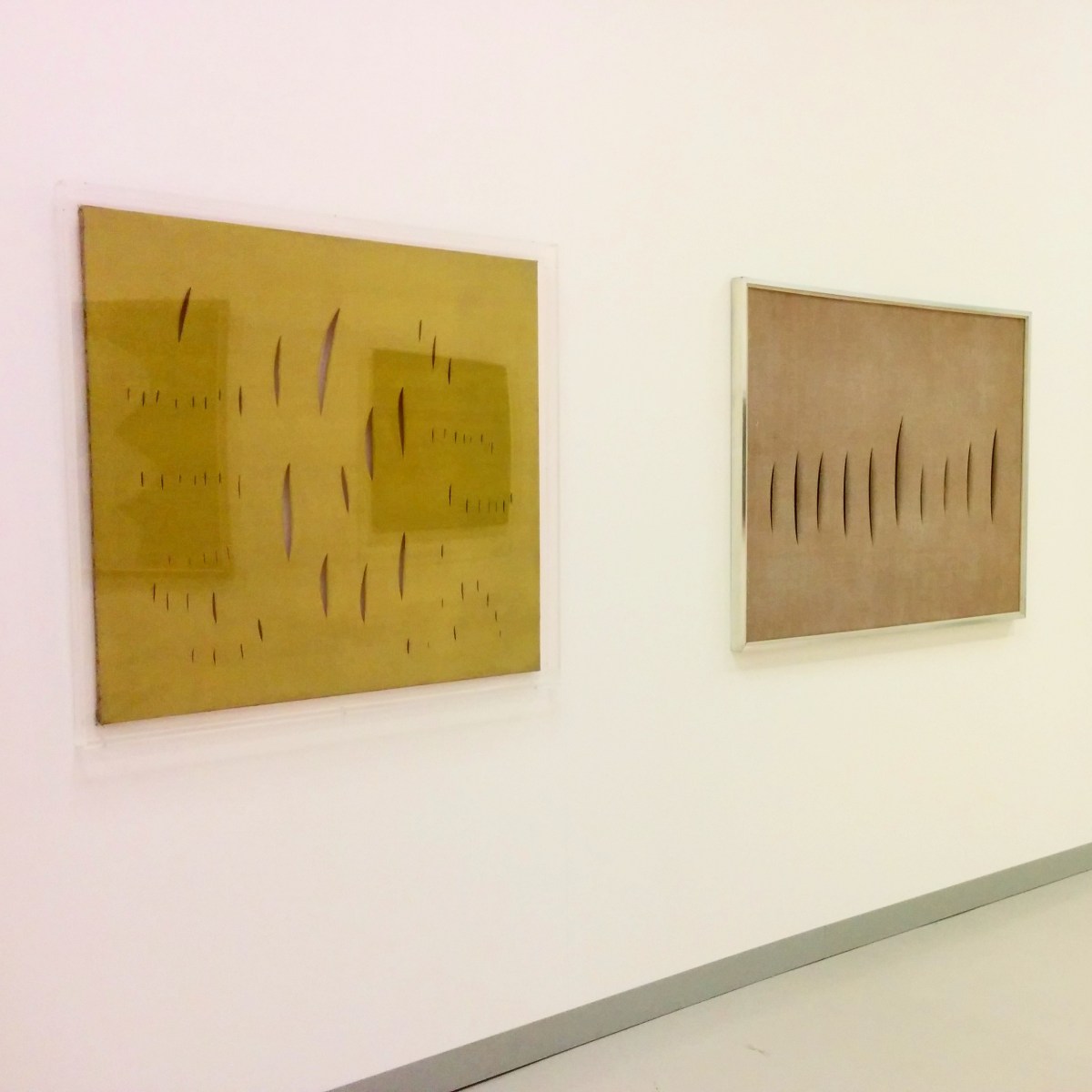 Milano - Museo del 900 - Opere di Lucio Fontana