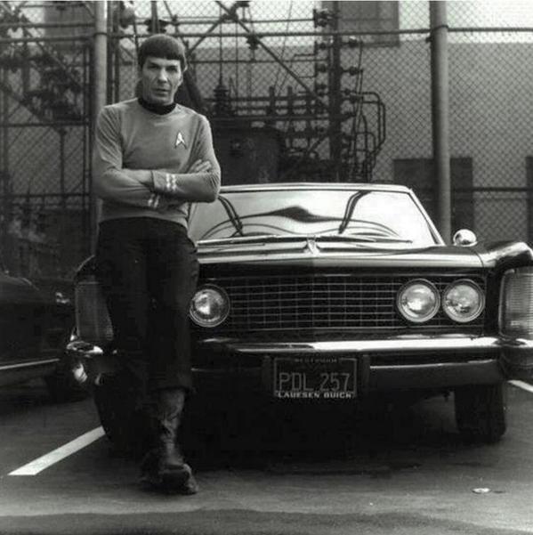 Spock e una Buick Riviera 1964