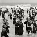Bagnanti a Atlantic City nel 1910 circa
