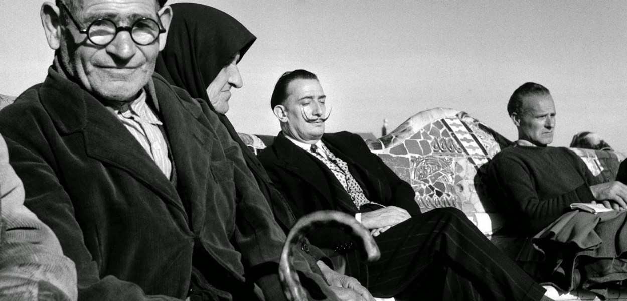 Dalì al Parc Guell - Foto di Francesc Català-Roca