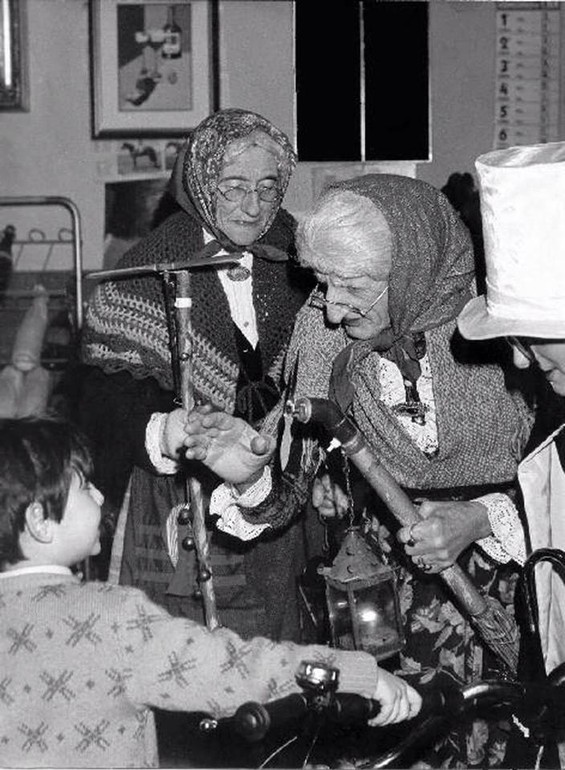 Befane storiche... (La befana di Barga)