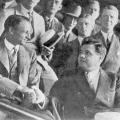 Don Bradman (leggenda del Cricket) incontra Babe Ruth (leggenda del baseball) in una partita degli Yankees nel 1932