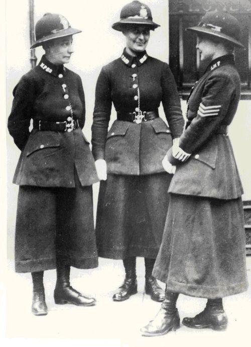 Agenti di polizia donne, Londra, 1919