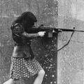 Donna combattente dell’IRA nel 1970