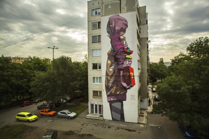 Etam Cru - Bulgaria