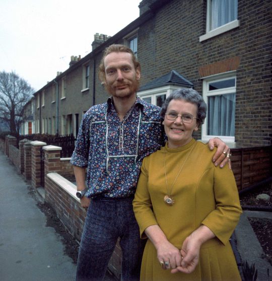 Ginger Baker e sua mamma, 1970.