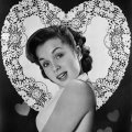 Foto vintage di attrici di Hollywood in posa per San Valentino