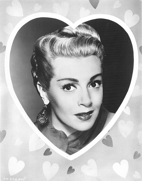 Foto vintage di attrici di Hollywood in posa per San Valentino