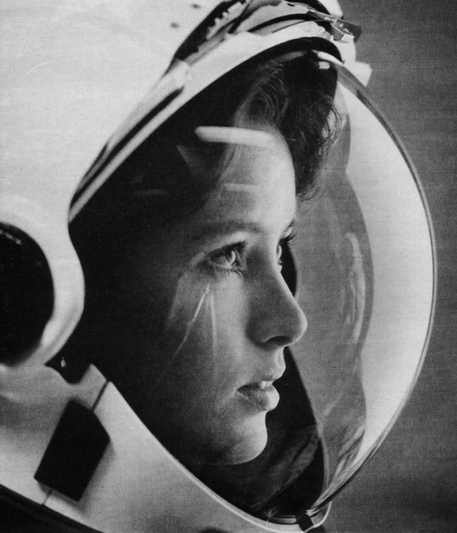 Anna Fisher, un'astronauta americana e "la prima madre nello spazio". [1984]