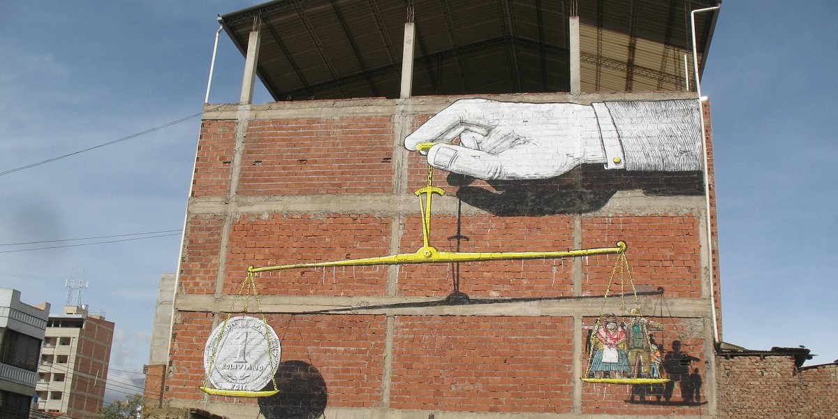 Nuova opera dello street artist italiano Blu in Bolivia