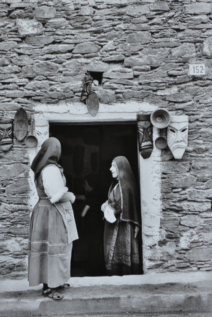 Mario de Biasi - donne sarde