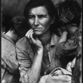 La foto iconica di una madre di sette bambini durante il Dust Bowl. [1936]