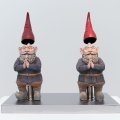 Jennifer Rubell – Pissing gnomes