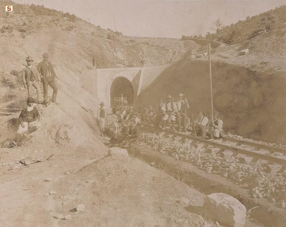 Vittorio Besso - Ferrovie Secondarie della Sardegna, Imbocco Isili, Galleria Meana, 1888