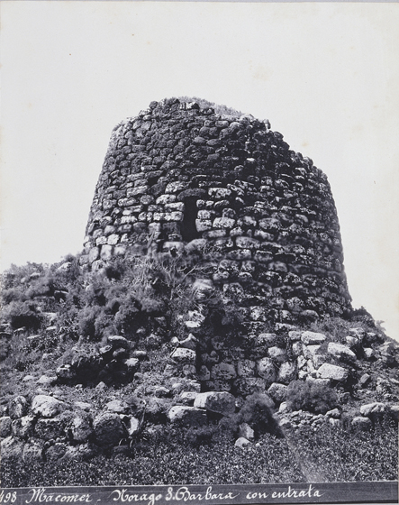 Vittorio Besso - Macomer, Nuraghe Santa Barbara con entrata 1887 ca