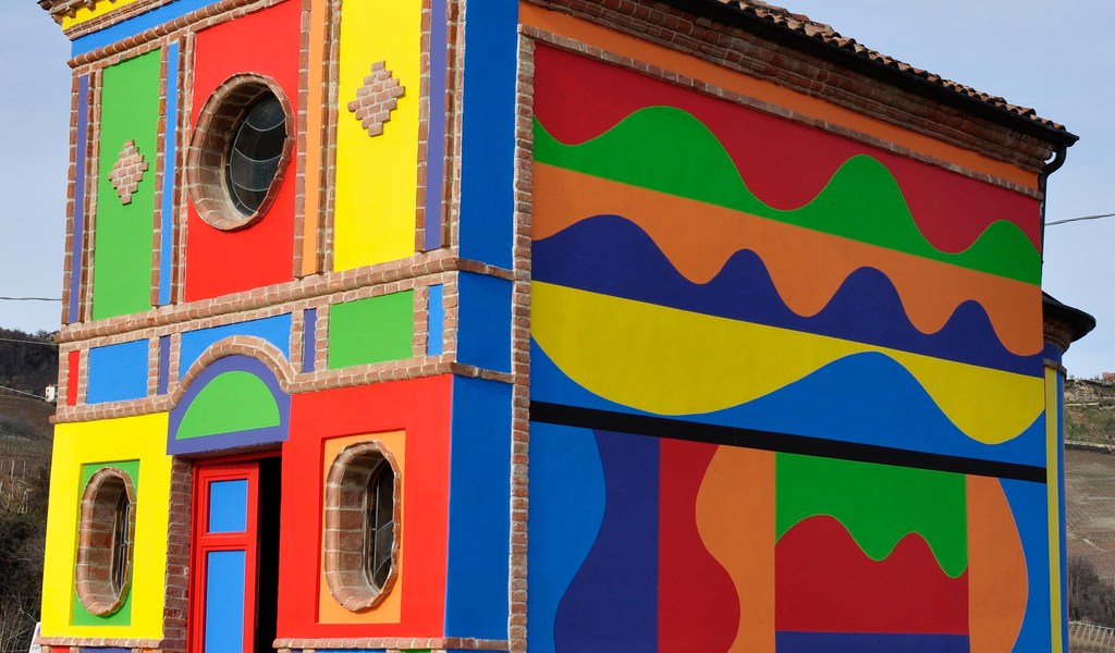 David Tremlett - Cappella Delle Brunate, La Morra, Barolo, Italy, 2008