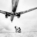 Scatto dalla serie “Jet Airliner” del fotografo austriaco Josef Hoflehner