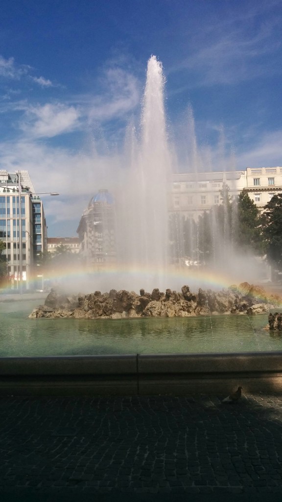 Schwarzenbergplatz - Soviet War Memorial