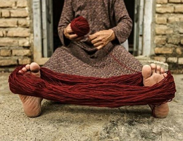 Piedi ingegnosi - Foto di autore sconosciuto