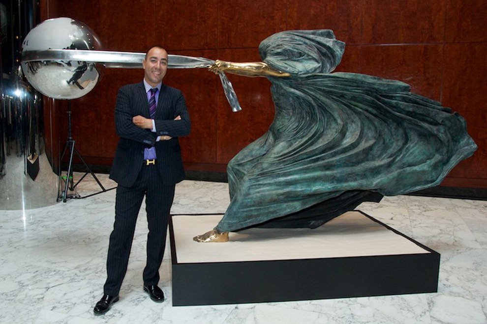"The force of nature" di Lorenzo Quinn